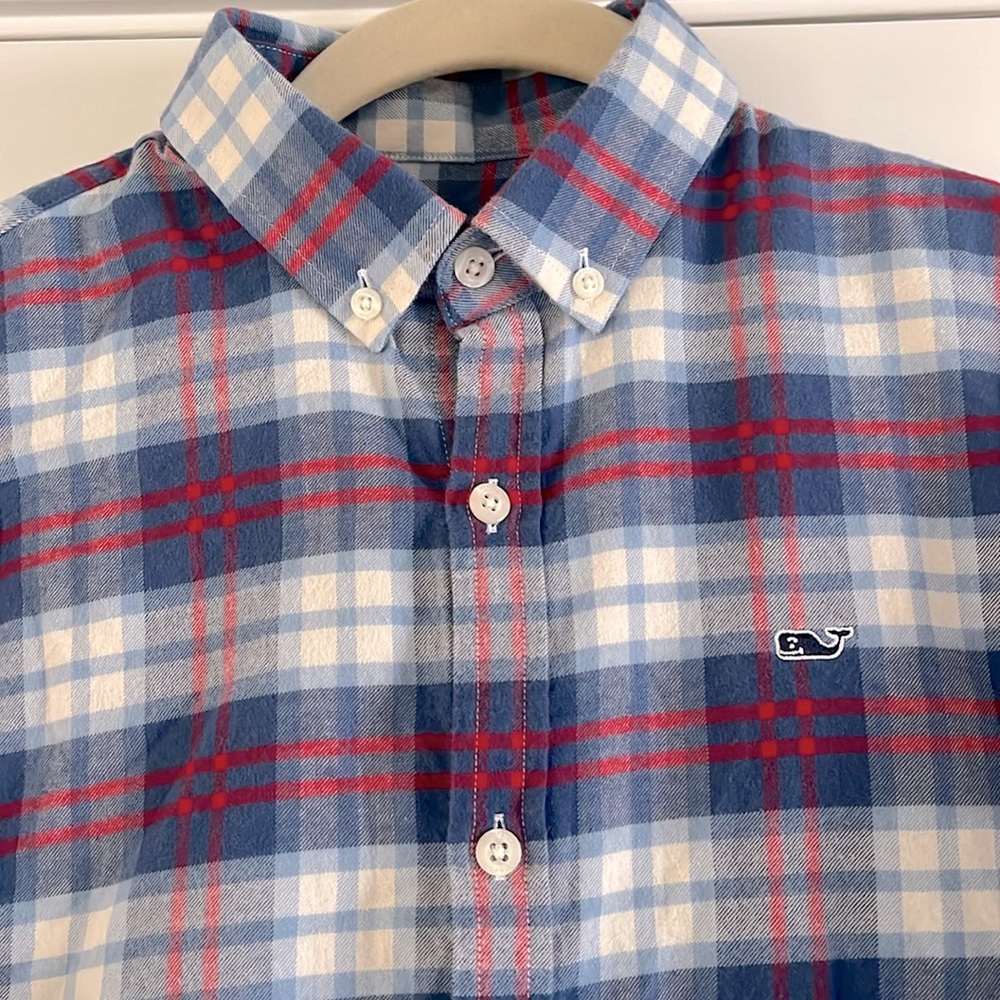 Boys Large (16) Vineyard Vines flannel button down shirt blue white and red